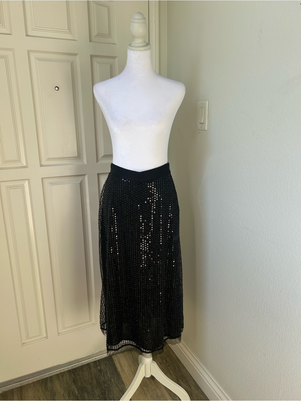 Cue Australia Black Beaded & Sequin Mesh Midi Skirt | Made in Australia | AU 8